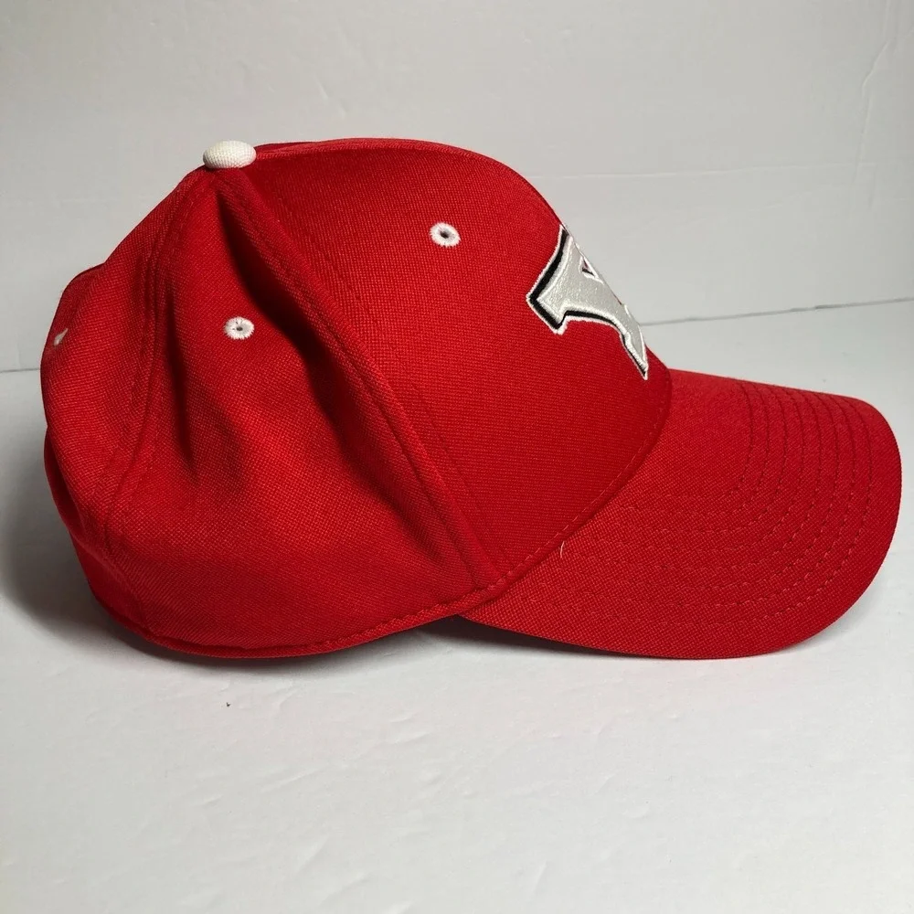 Youngstown State University Penguins Cap Hat Adult Fitted 6 7/8  Red Embroidered